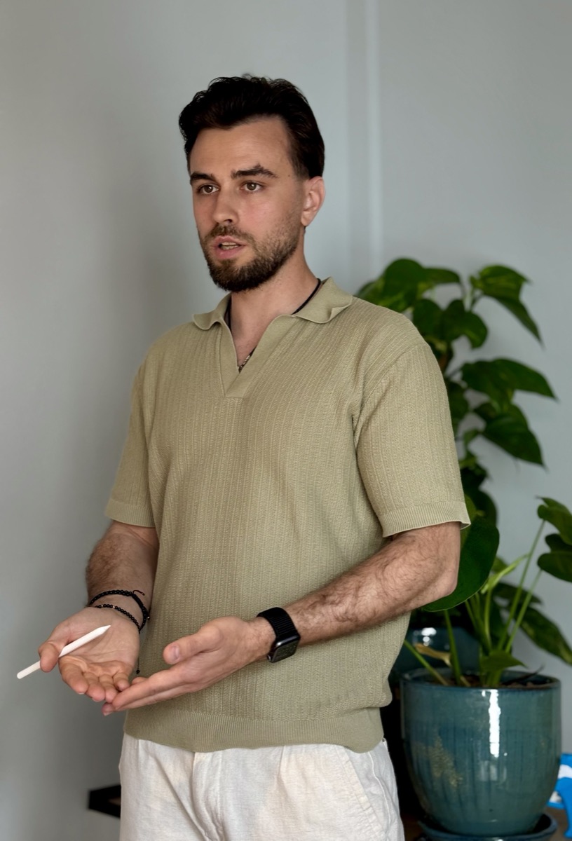 Alin Paraschiv